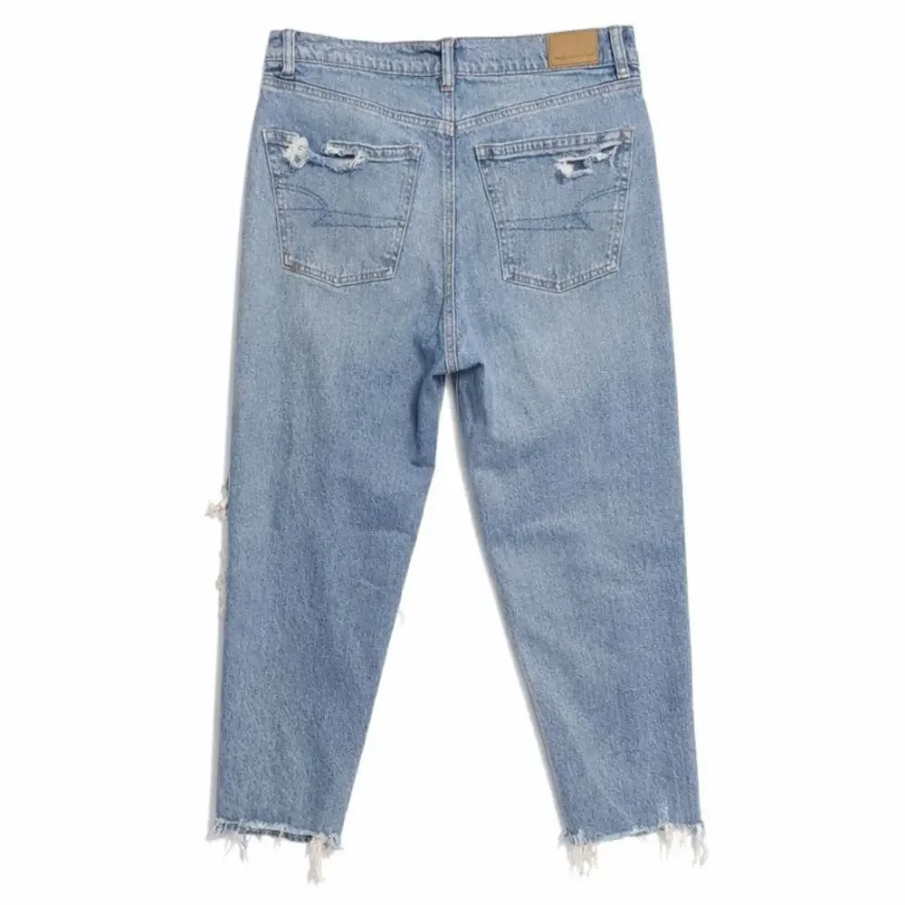American Eagle High Rise Baggy Straight Jeans Womens 8 Reg Blue Thrashed Ripped